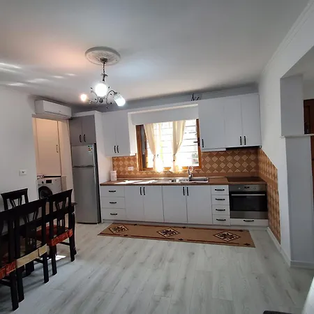 Shena Apartment Sarande
